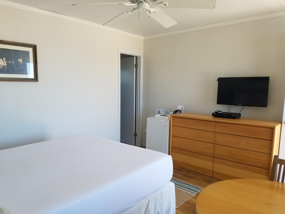 White Sands Motel Амагансетт Экстерьер фото